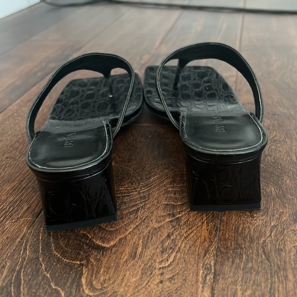 By Far Shawn thong sandals size 37 (fit small) - Picture 4 of 6